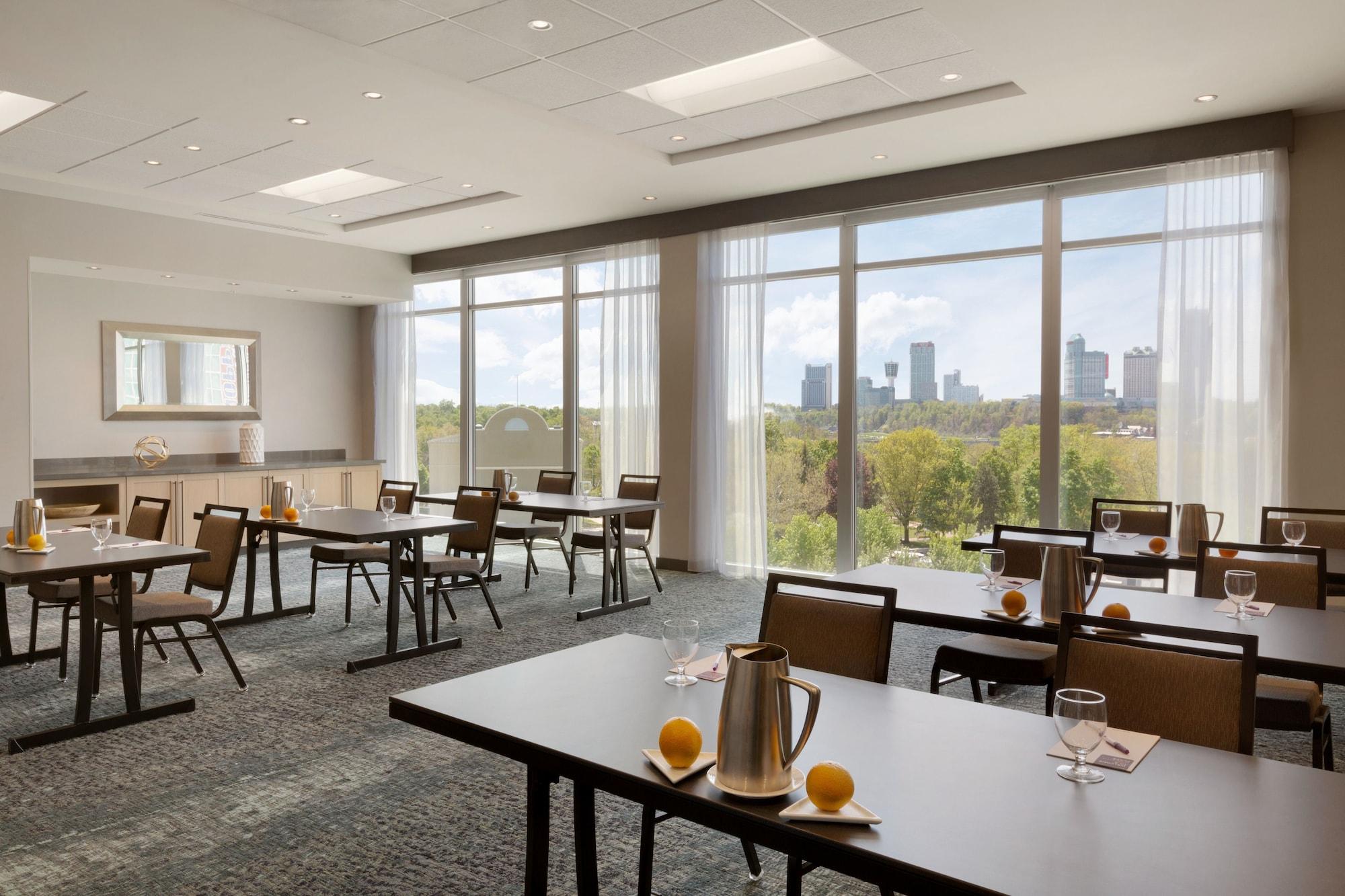 Hyatt Place Niagara Falls Exterior photo