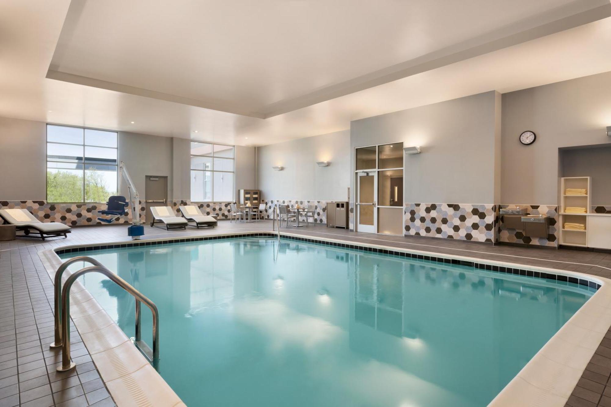 Hyatt Place Niagara Falls Exterior photo